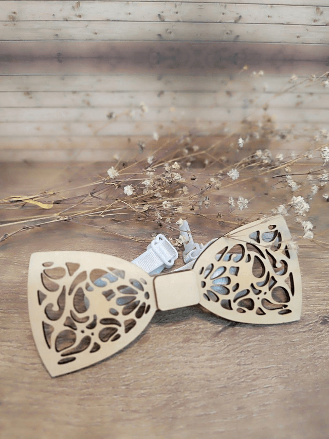 Noeud papillon en bois