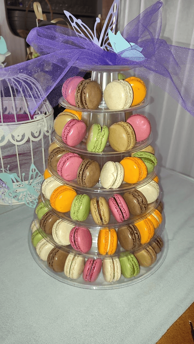 Présentoir macaron 9 étages max